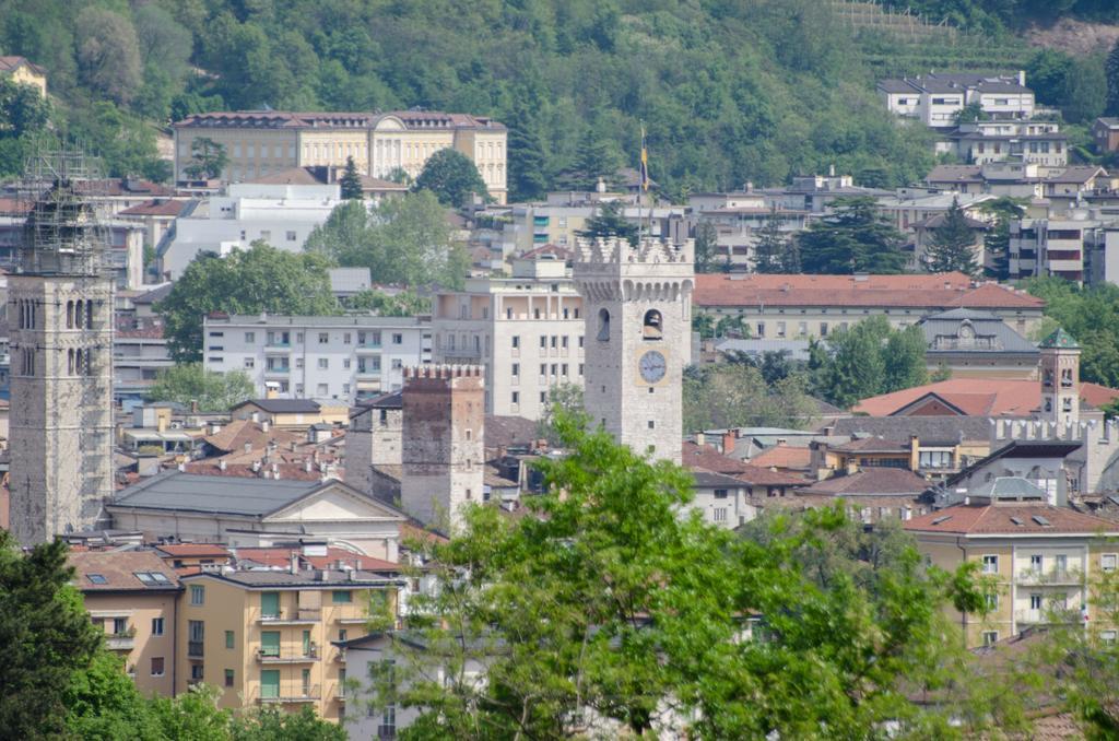 Garni San Giorgio Della Scala Rooms And Breakfast Trento Exterior photo